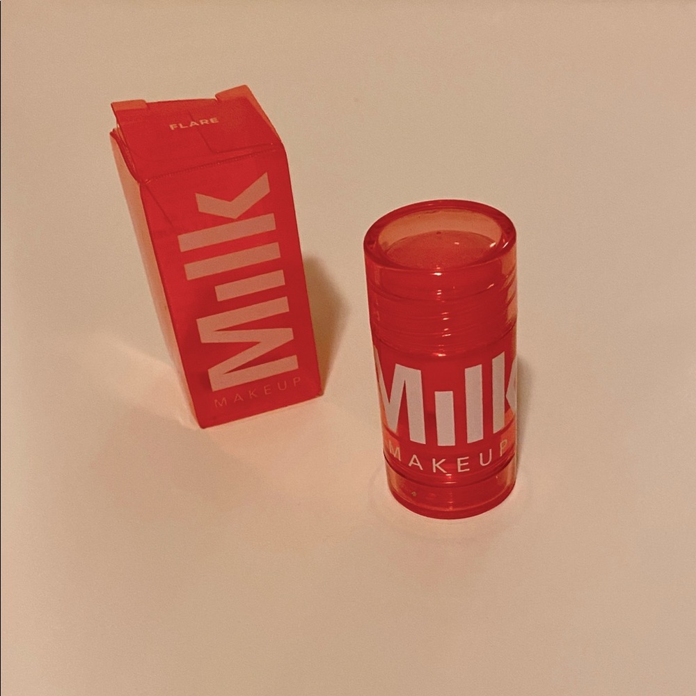 Milk Makup- Glow oil lip+cheek (FLARE)